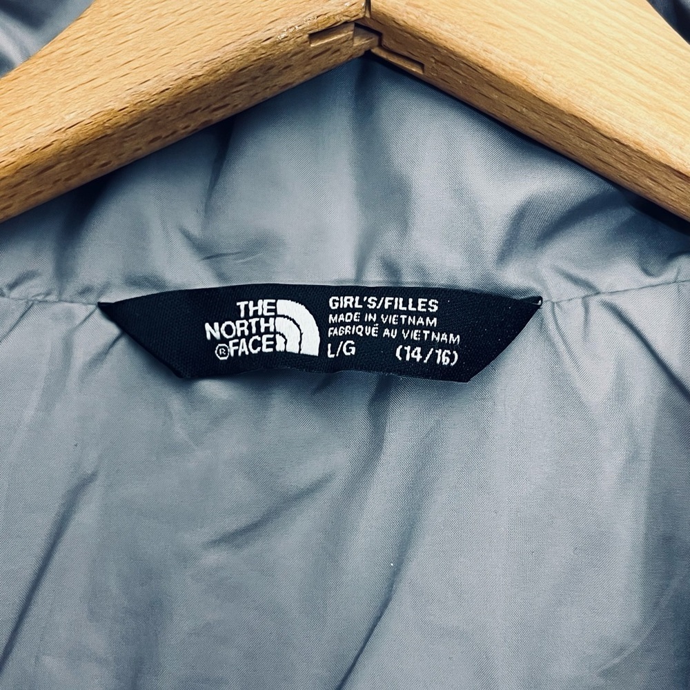 The North Face Girls 14/16 Insulated Puffer Jacket Black Lightweight Zip Coat - Picture 8 of 9